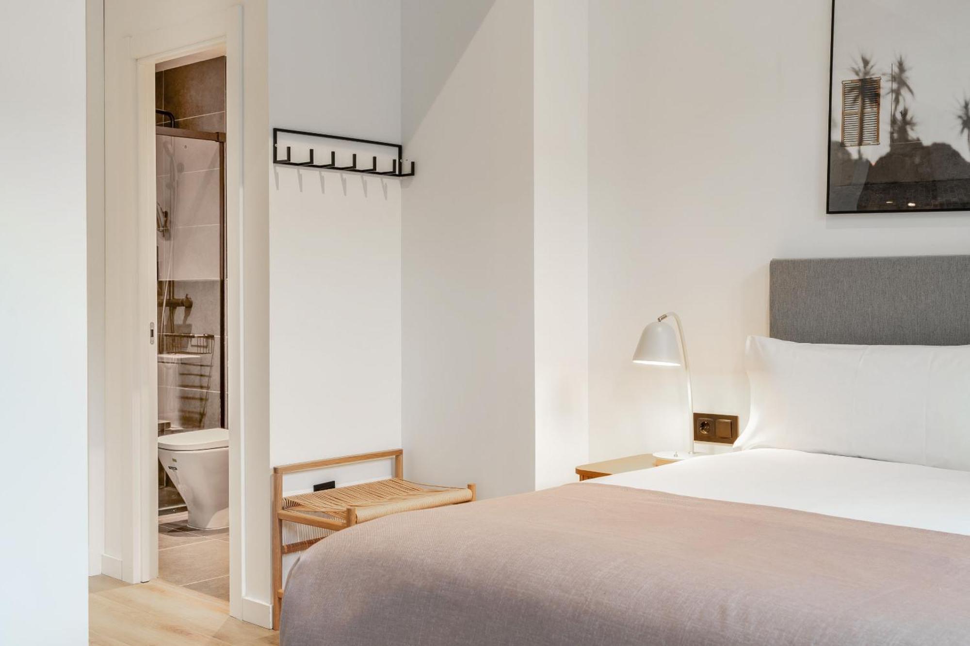 Limehome Calle Victoria Appartement *