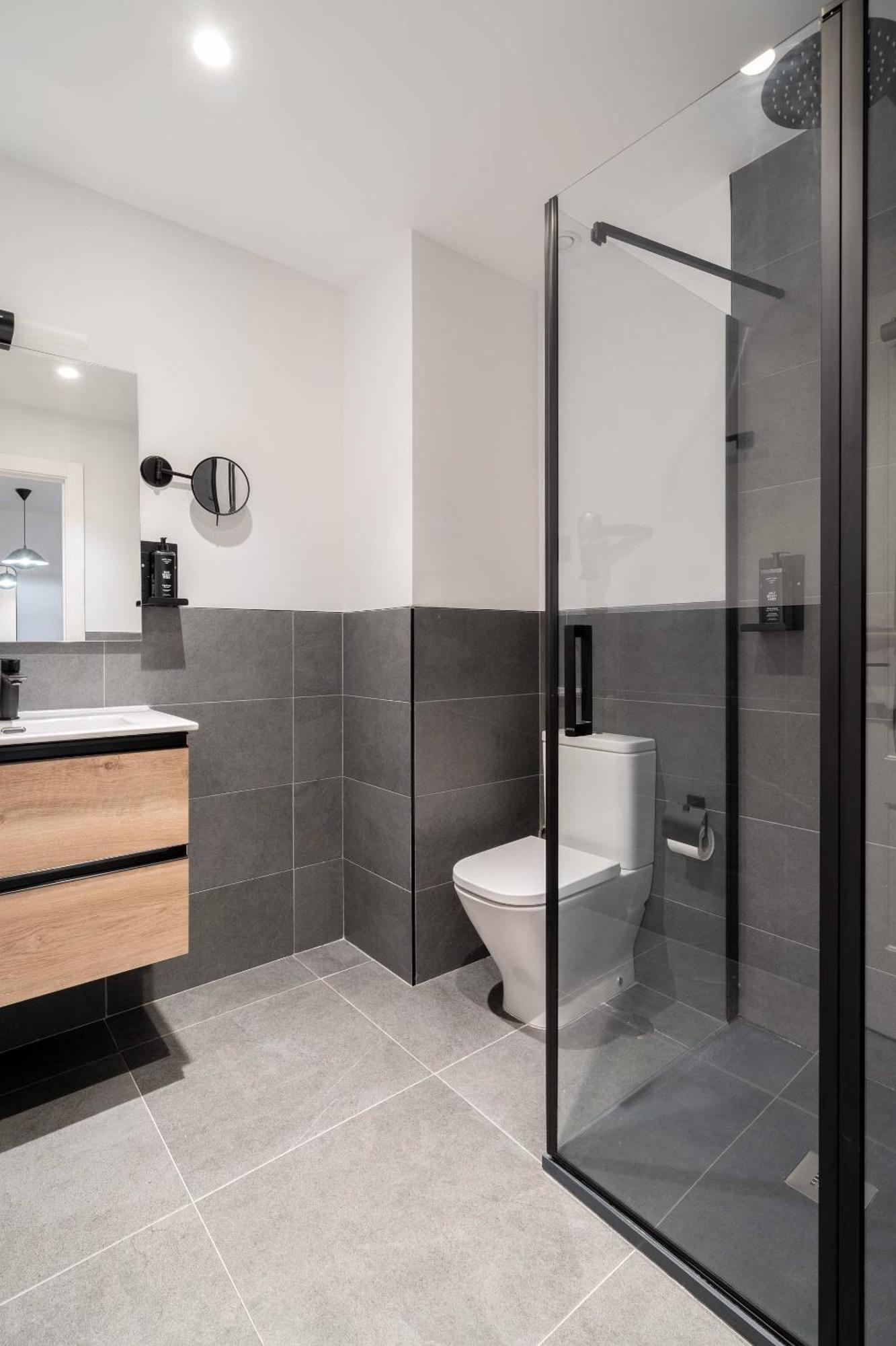 Limehome Calle Victoria Appartement *